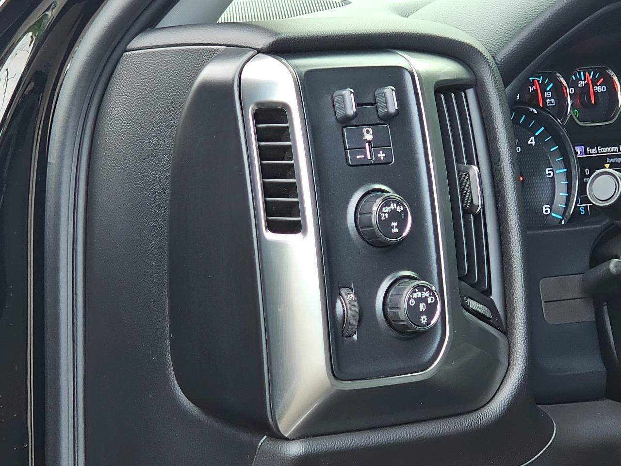 Chevrolet Silverado 1500 LT Z71 Crew Cab 4WD 2018