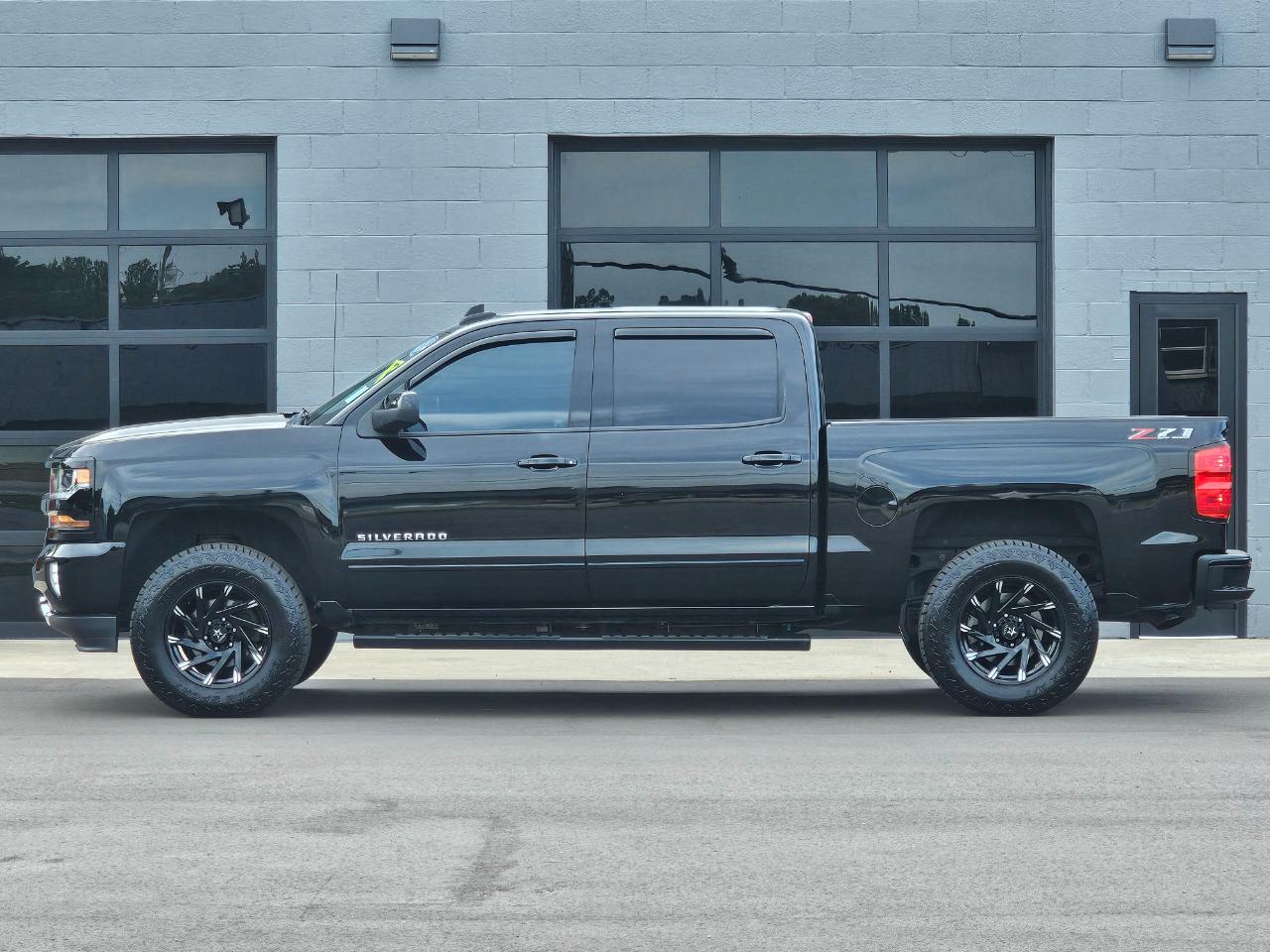 Chevrolet Silverado 1500 LT Z71 Crew Cab 4WD 2018