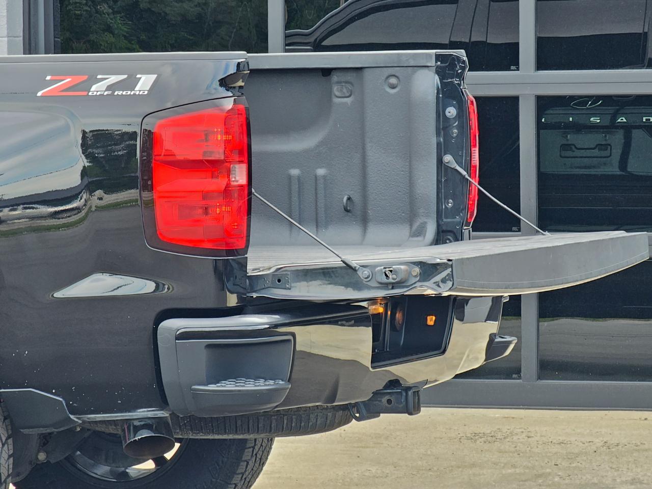 Chevrolet Silverado 1500 LT Z71 Crew Cab 4WD 2018