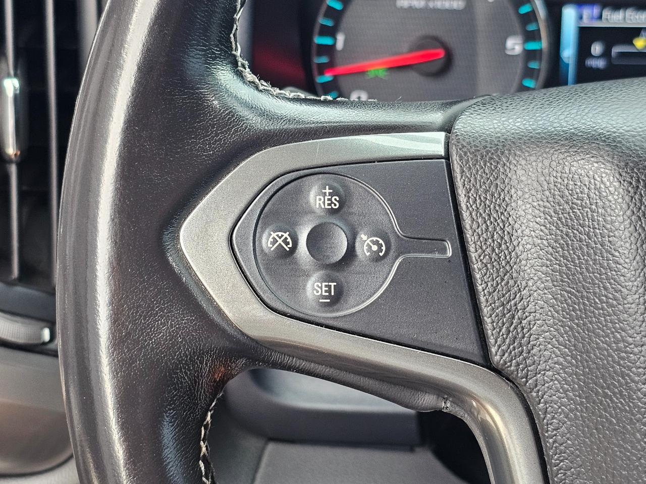 Chevrolet Silverado 1500 LT Z71 Crew Cab 4WD 2018