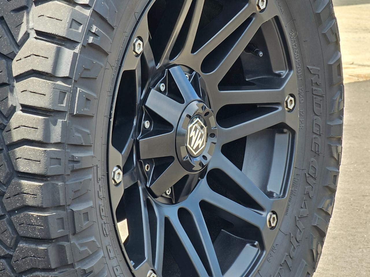Jeep Wrangler Unlimited Sahara 4WD 2014