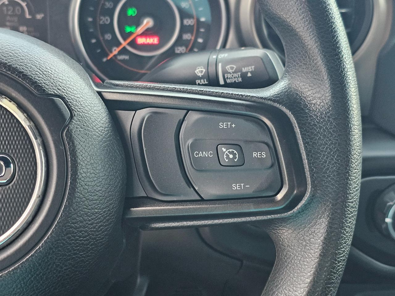 Jeep Wrangler Sport 4WD 2018