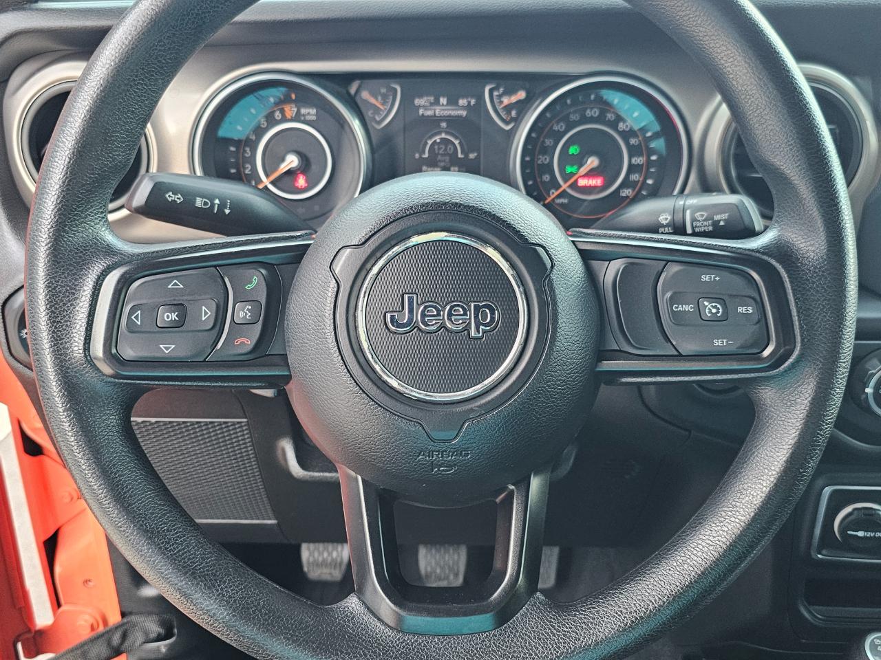 Jeep Wrangler Sport 4WD 2018