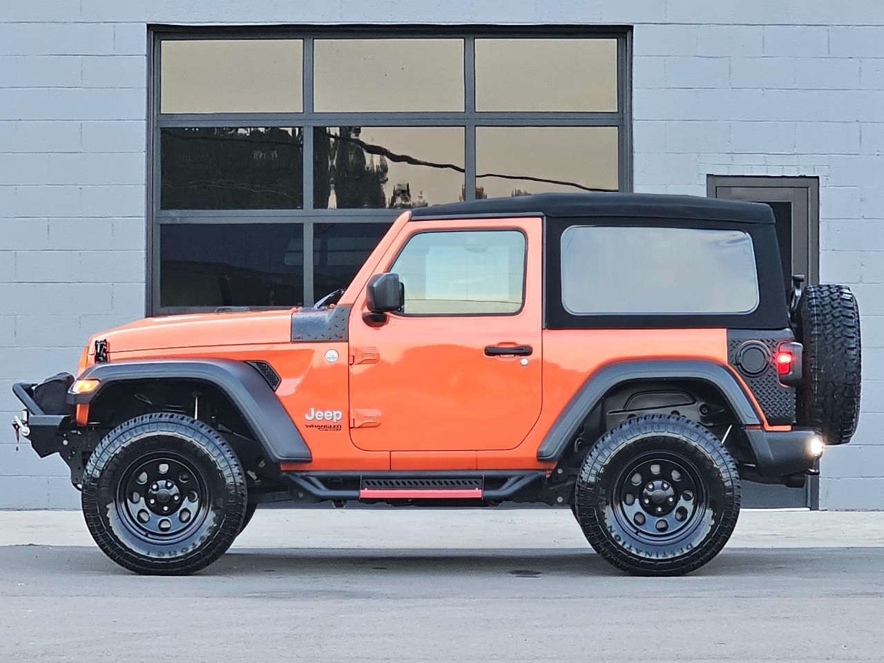 Jeep Wrangler Sport 4WD 2018