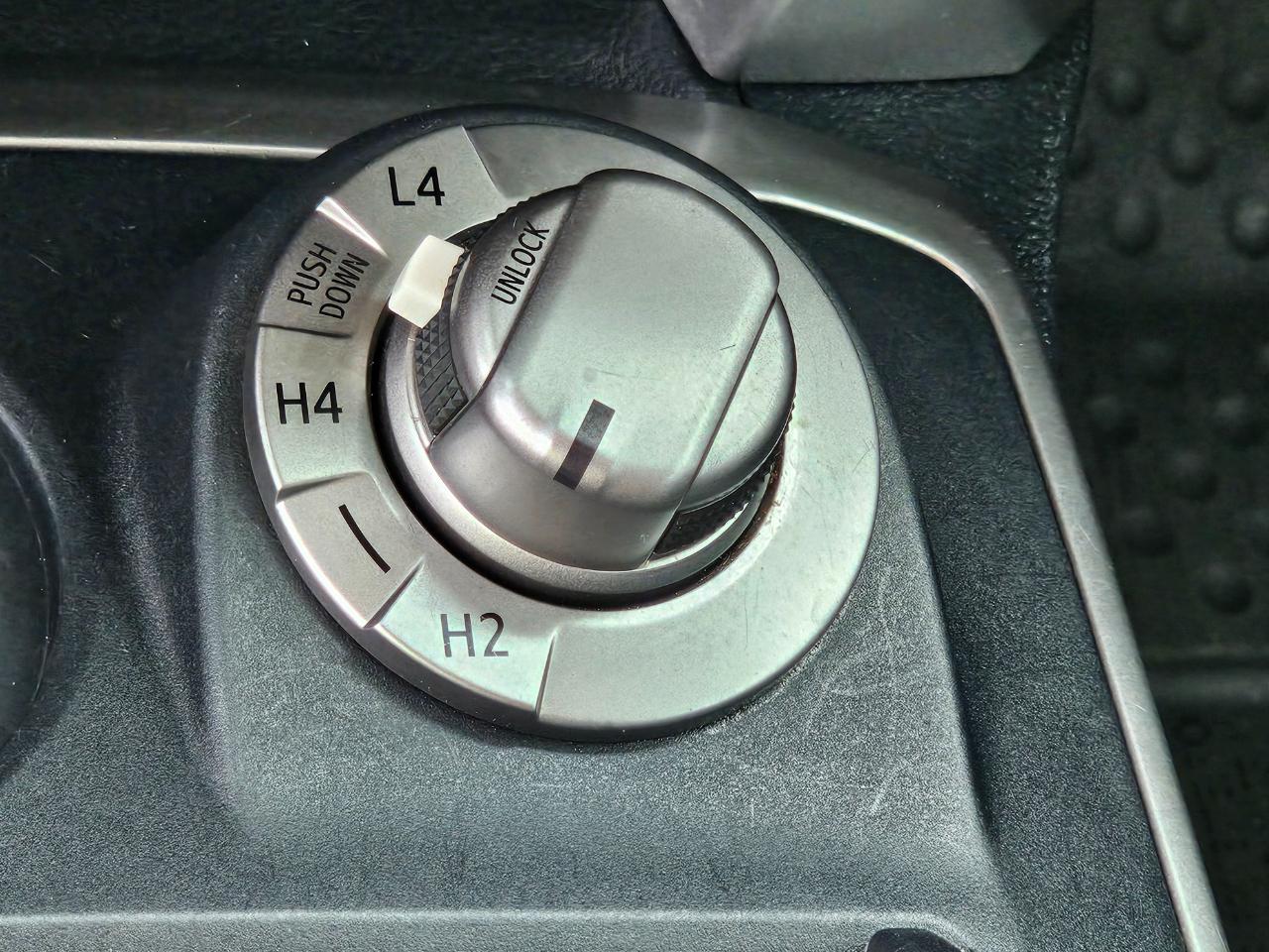 Toyota 4Runner SR5 4WD 2019