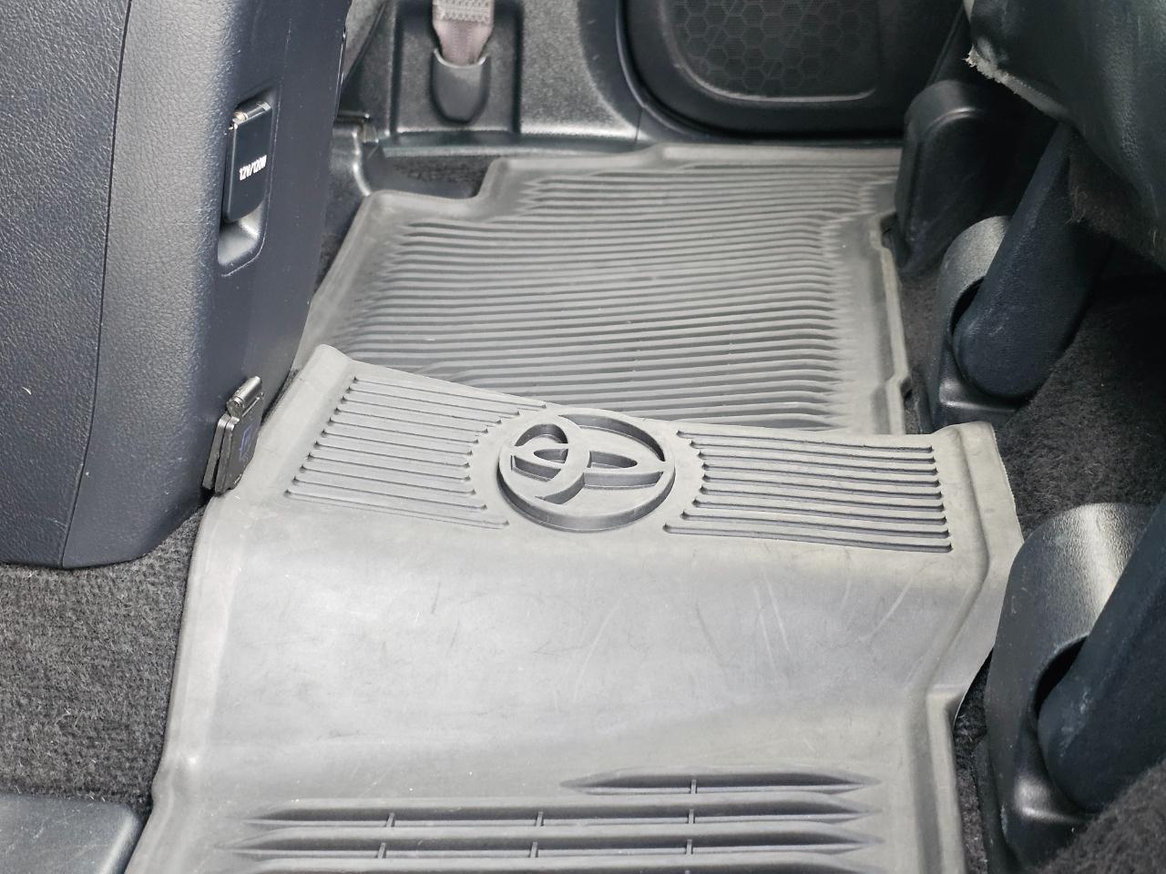 Toyota 4Runner SR5 4WD 2019