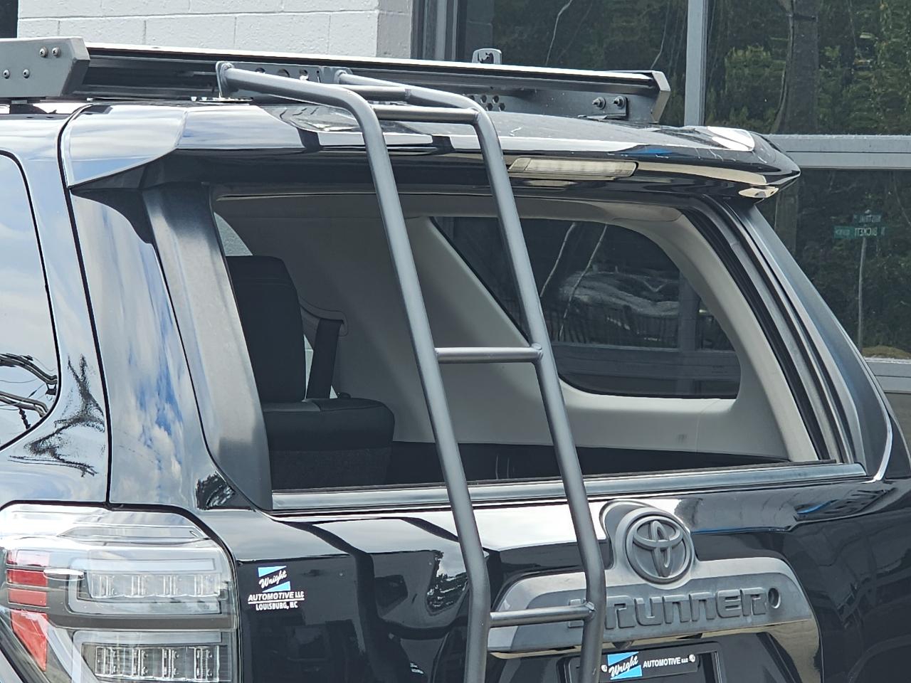 Toyota 4Runner SR5 4WD 2019