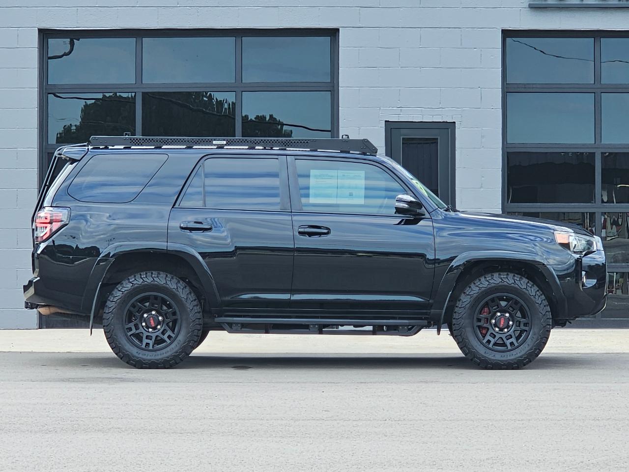 Toyota 4Runner SR5 4WD 2019