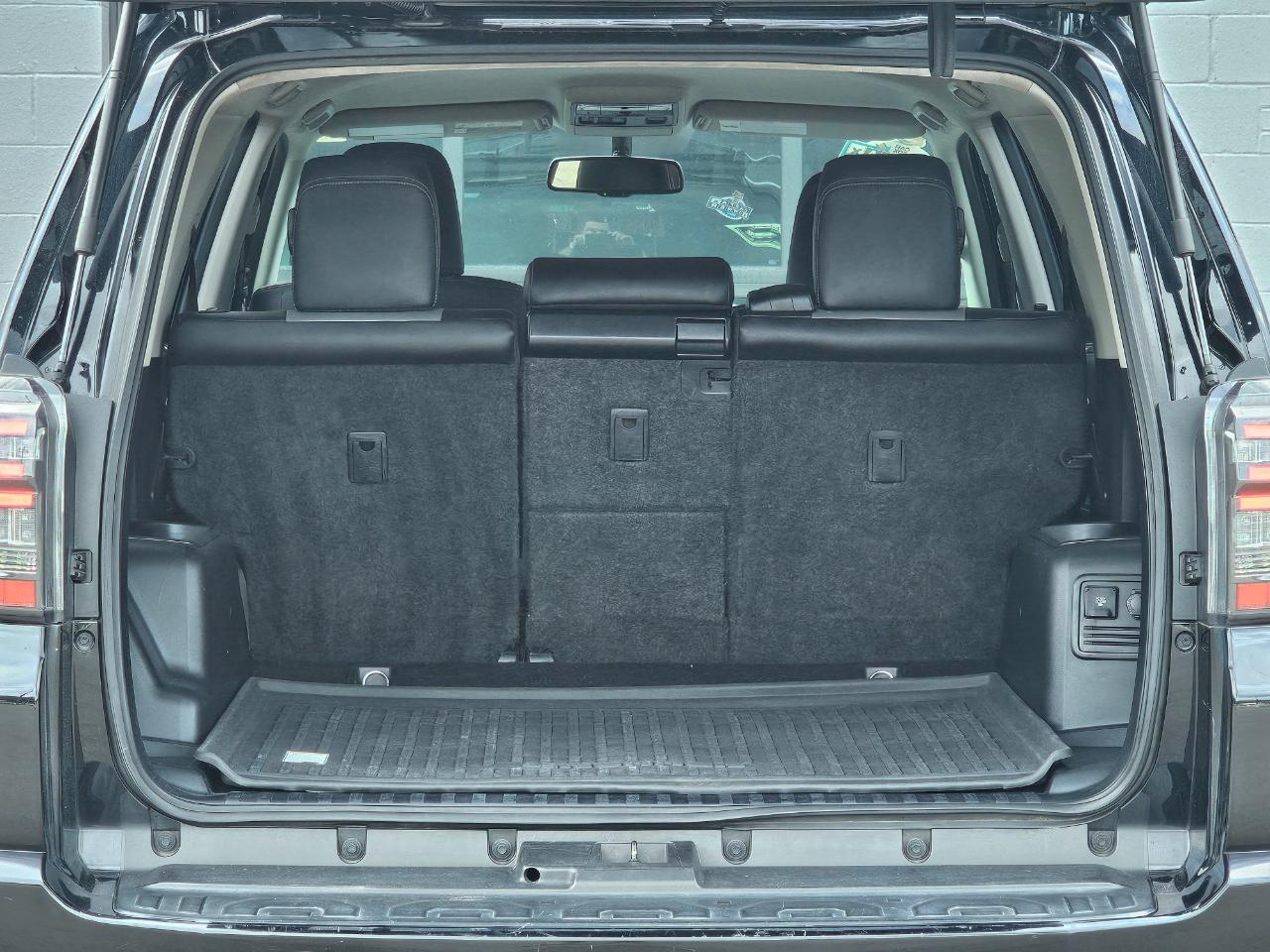 Toyota 4Runner SR5 4WD 2019