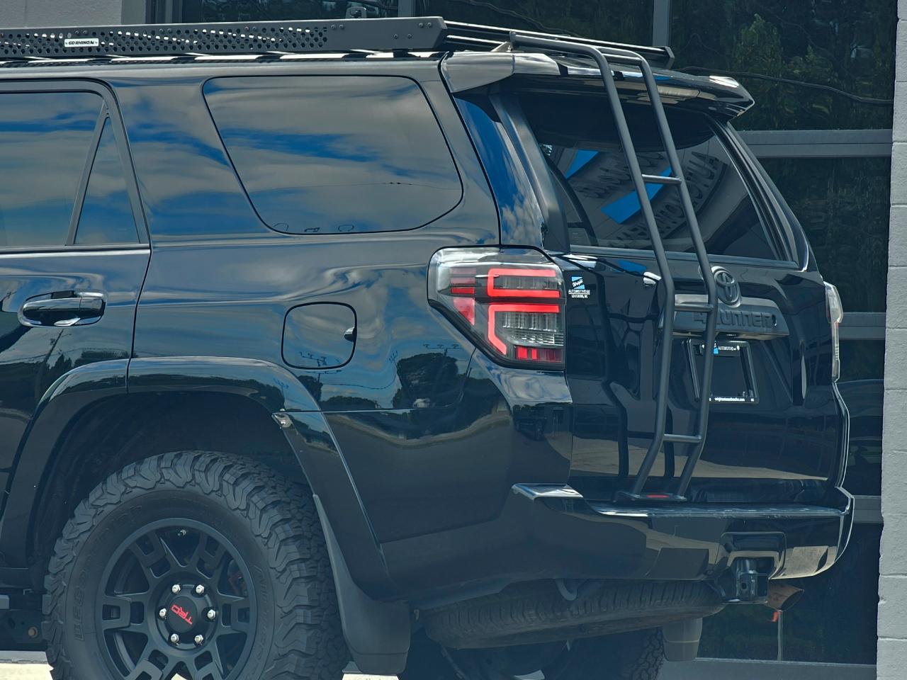 Toyota 4Runner SR5 4WD 2019