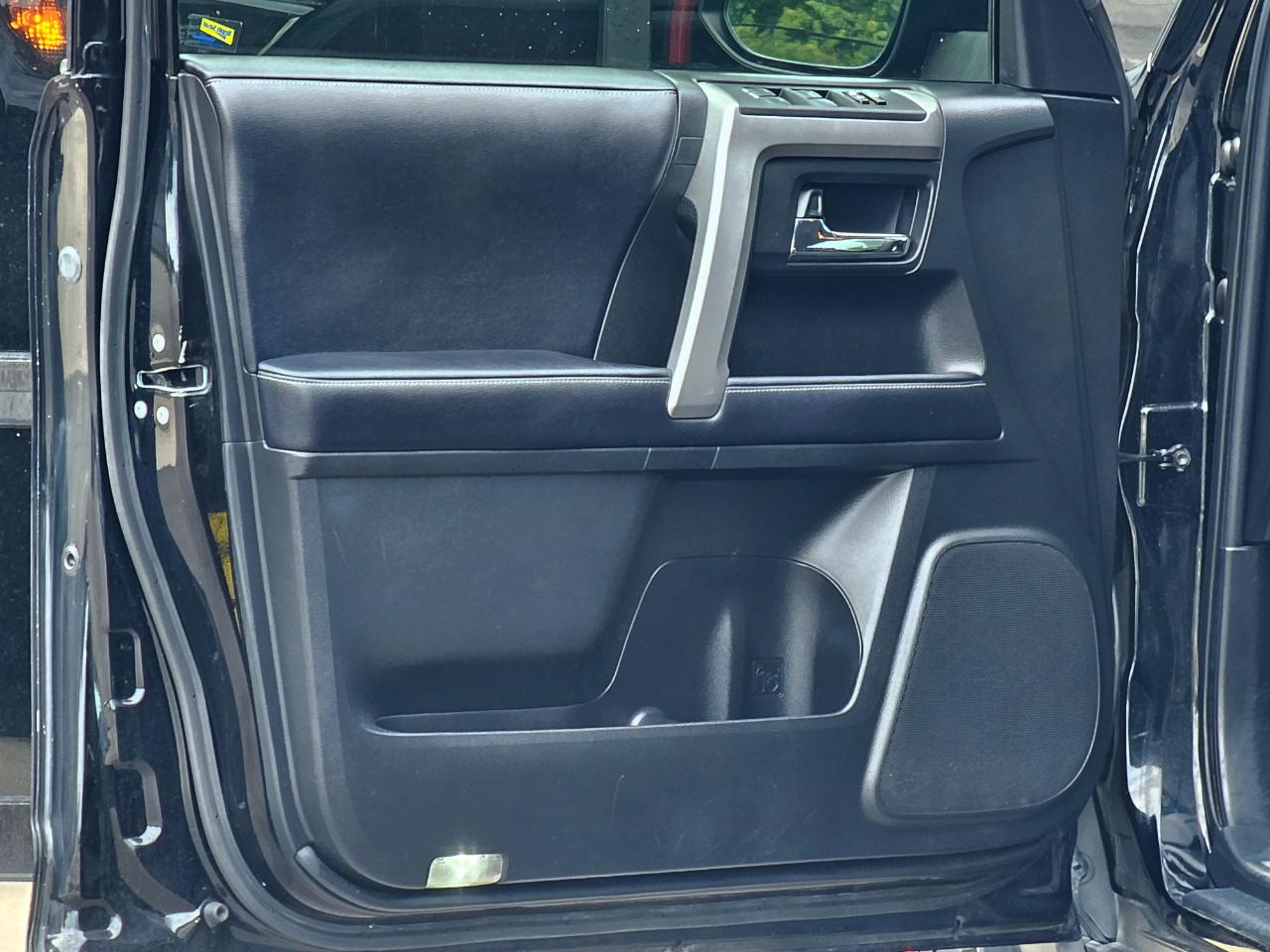 Toyota 4Runner SR5 4WD 2019
