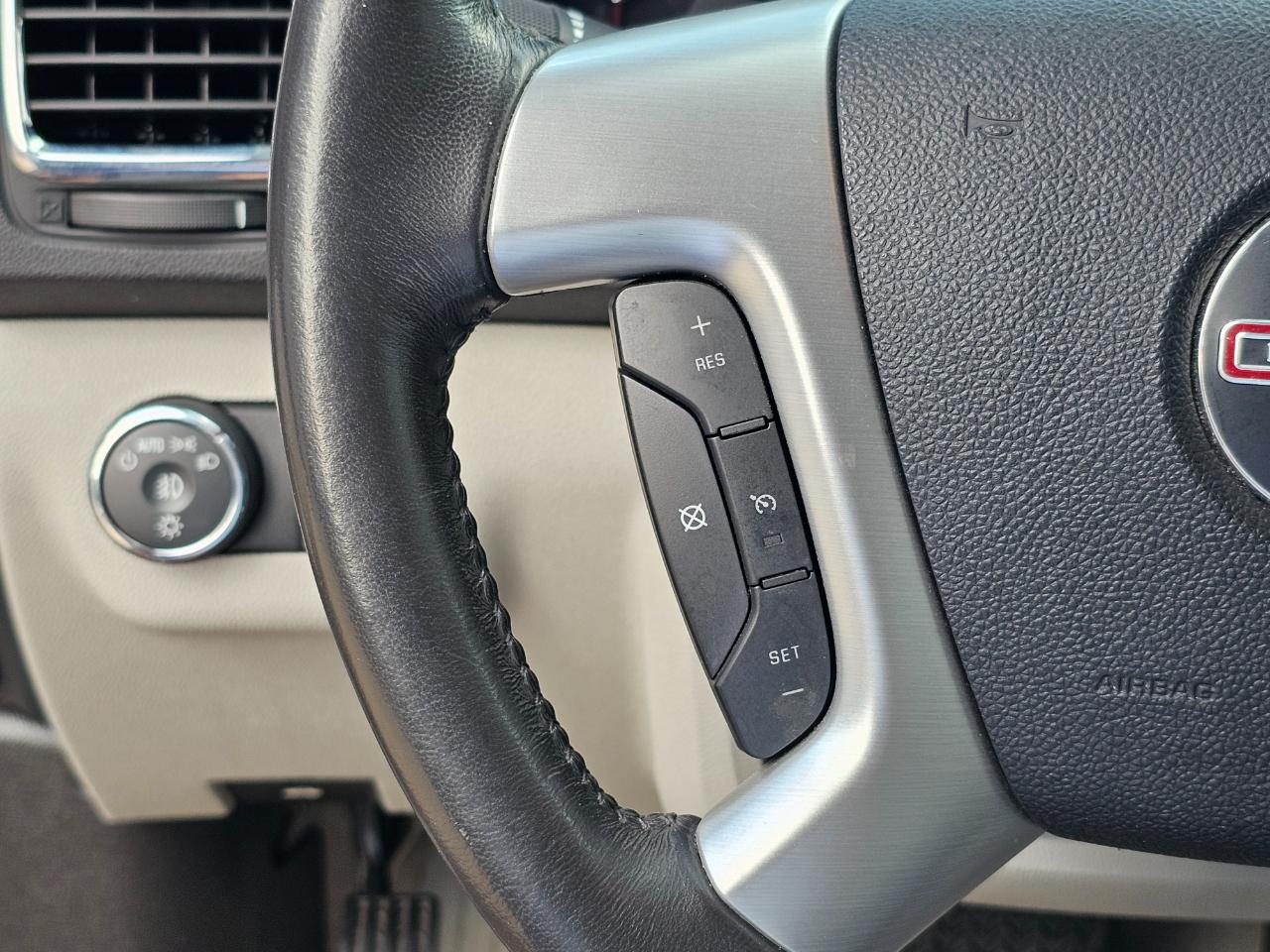 GMC Acadia SLT-1 FWD 2010