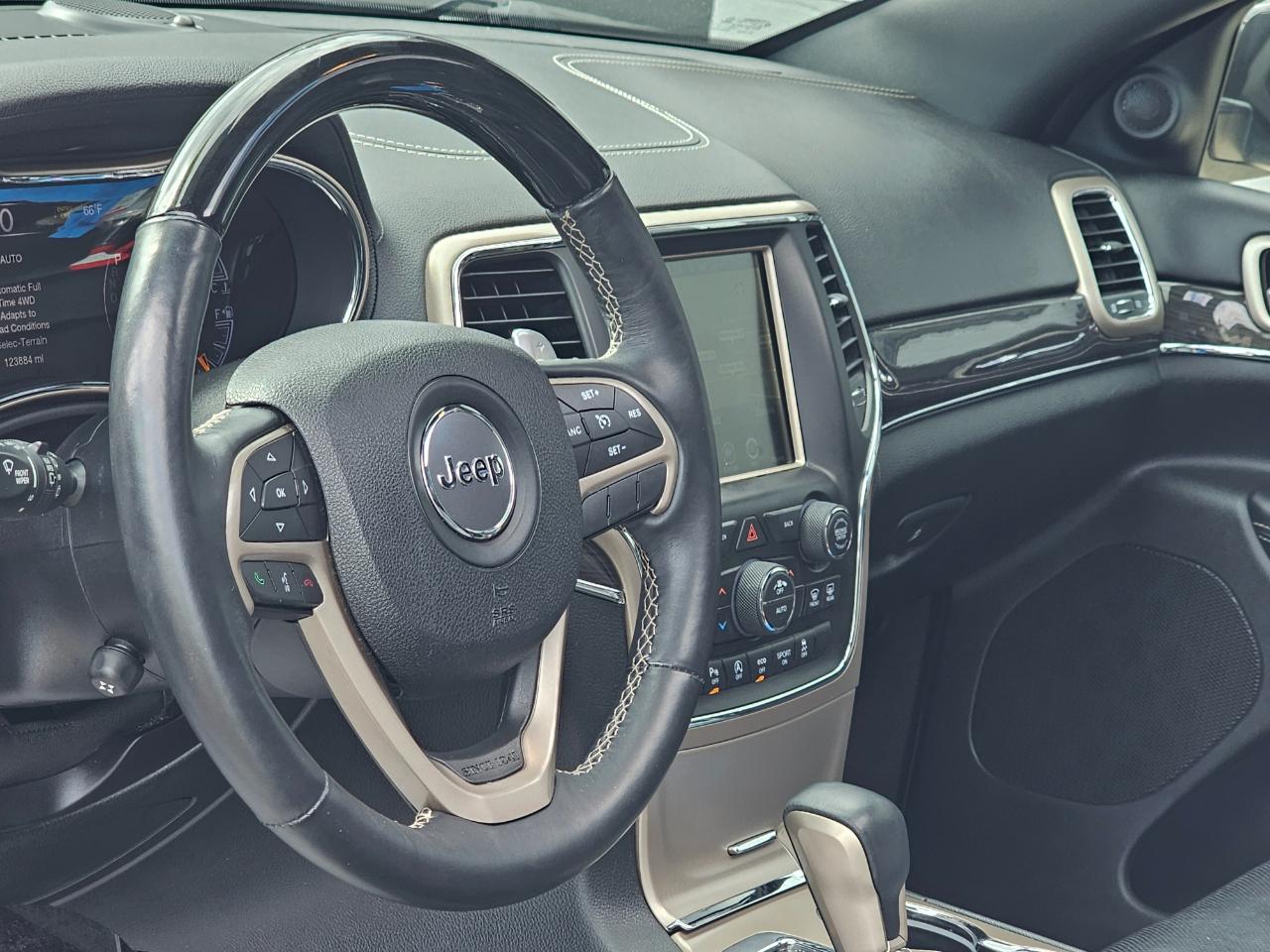 Jeep Grand Cherokee Overland 4WD 2017