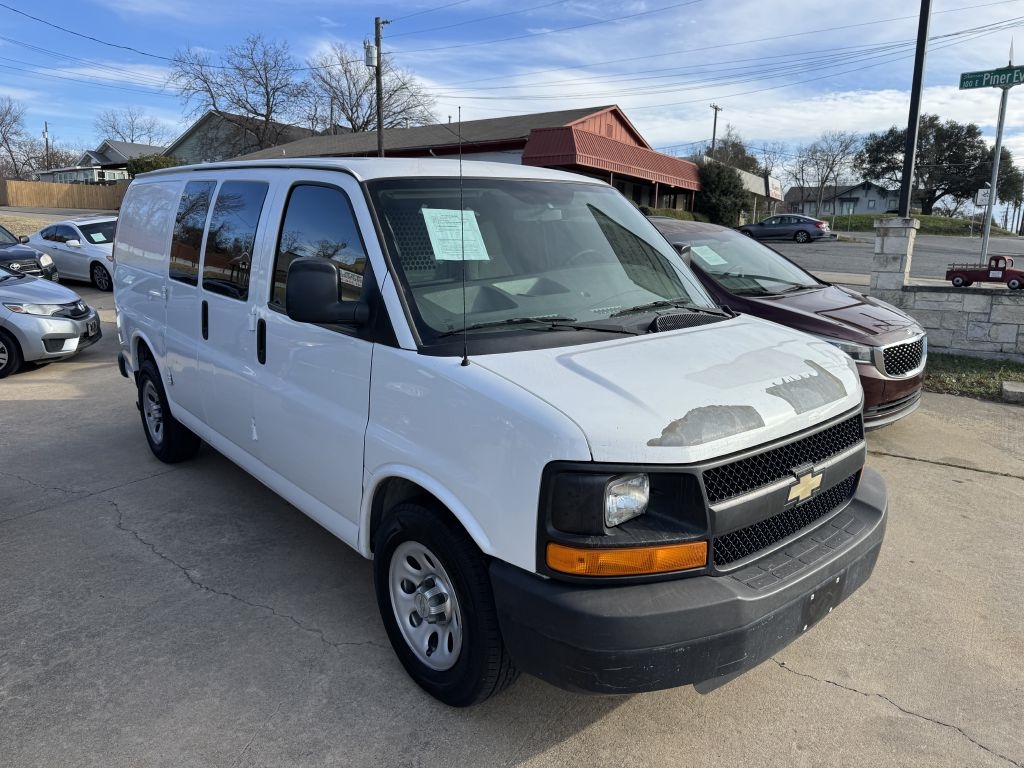Chevrolet Express 1500 Cargo 2011