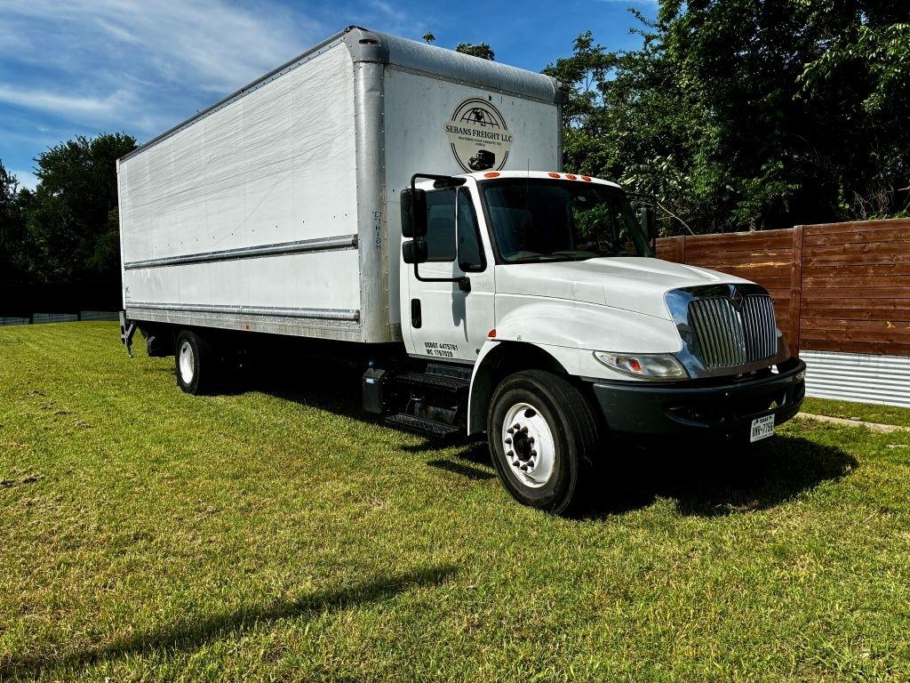 International DuraStar 4300  2019