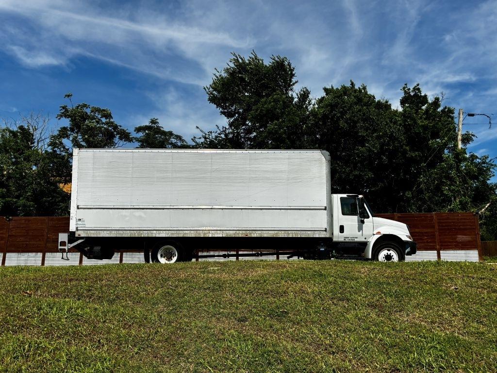International DuraStar 4300  2019