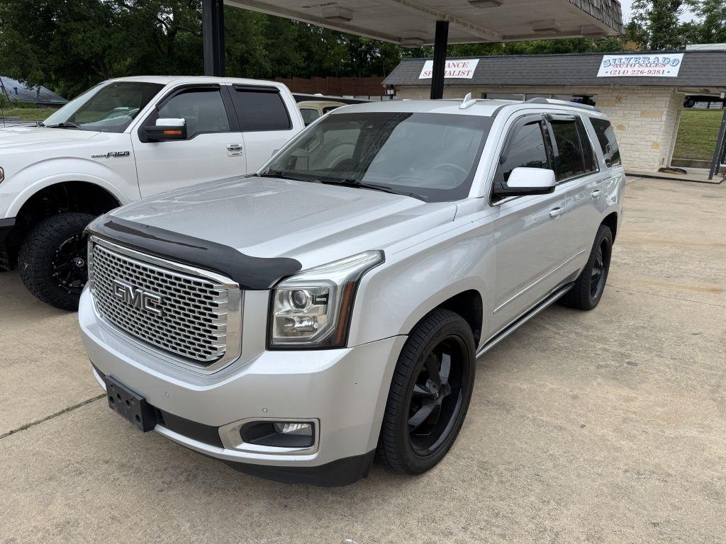 GMC Yukon Denali 4WD 2016