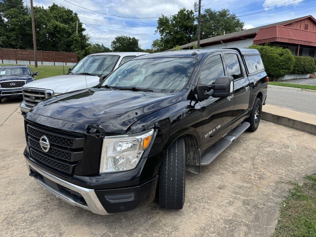 2020 Nissan Titan SV Crew Cab 2WD