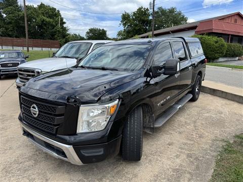 2020 Nissan Titan SV Crew Cab 2WD