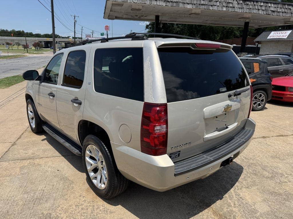 Chevrolet Tahoe  2007