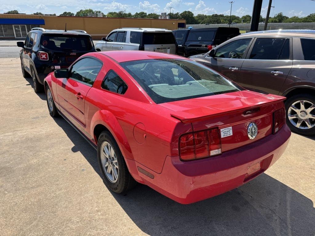 Ford Mustang V6 Premium Coupe 2008