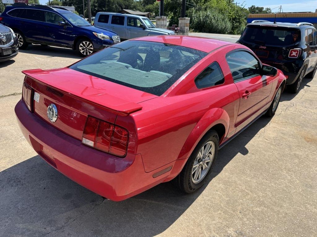 Ford Mustang V6 Premium Coupe 2008