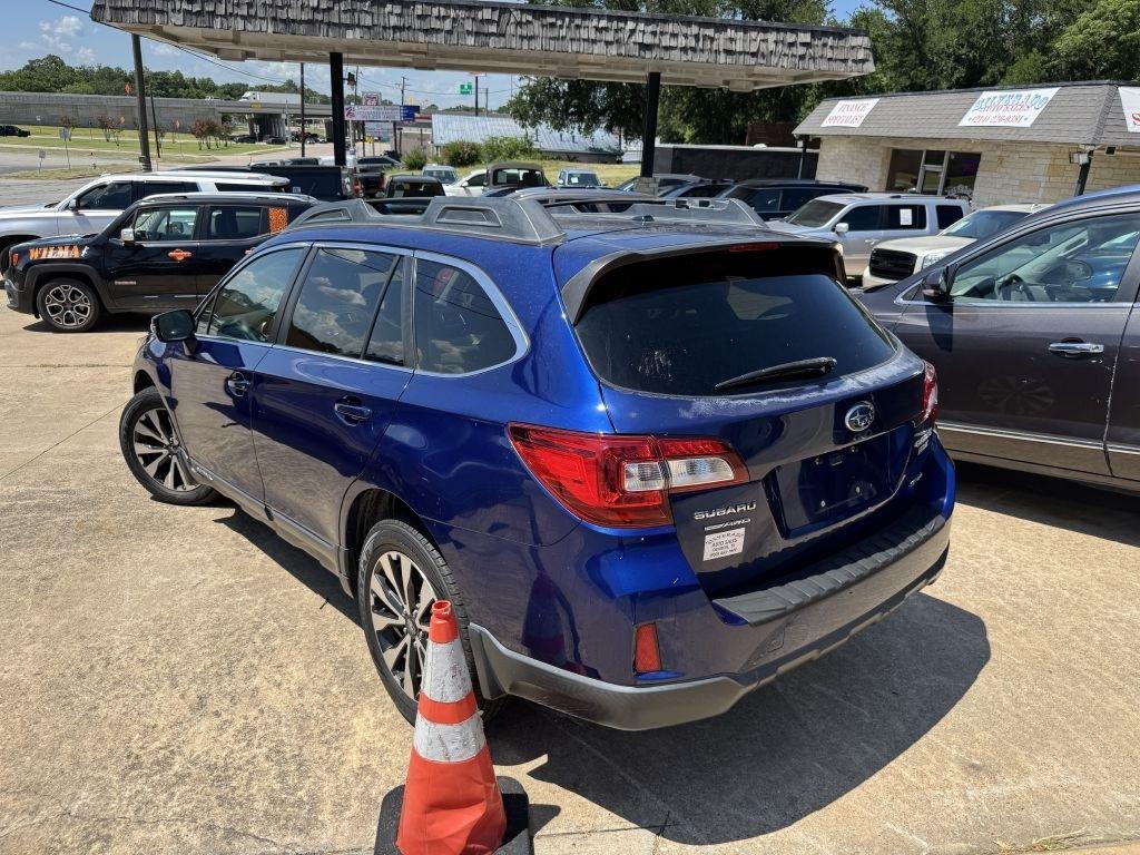 Subaru Outback  2015