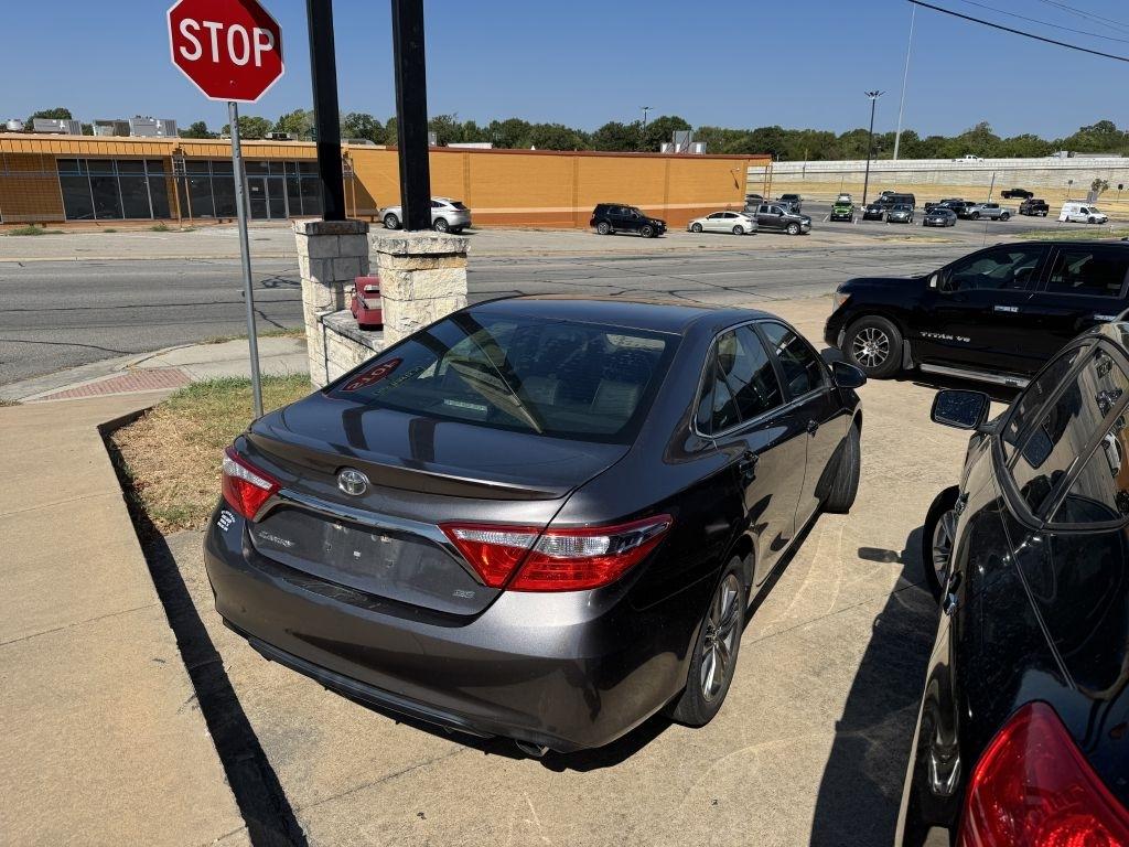 Toyota Camry LE 2016