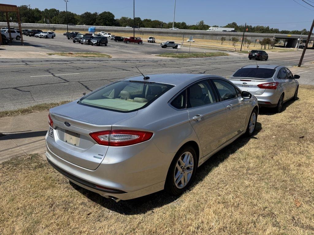 Ford Fusion SE 2014