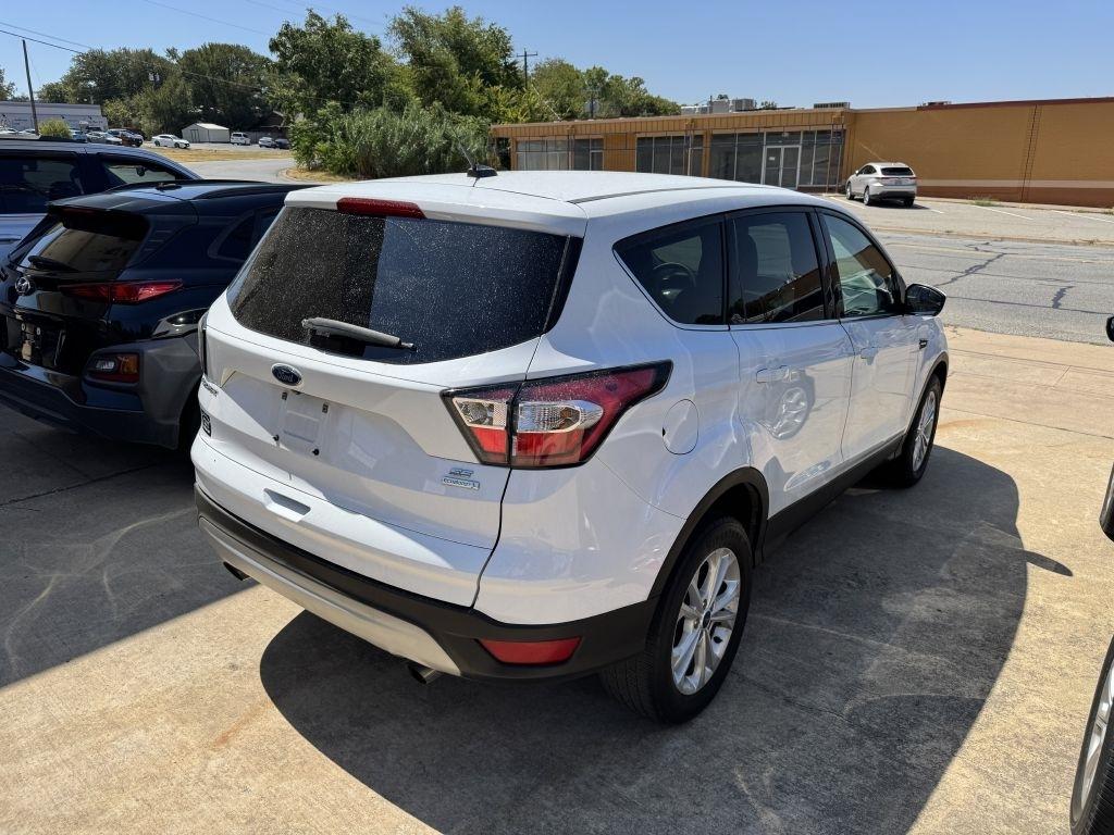 Ford Escape SE FWD 2017