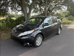 2016 Toyota Sienna 