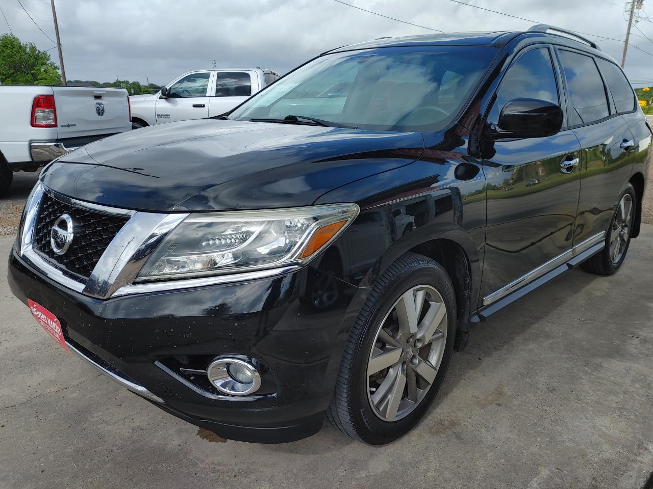 Nissan Pathfinder  2014