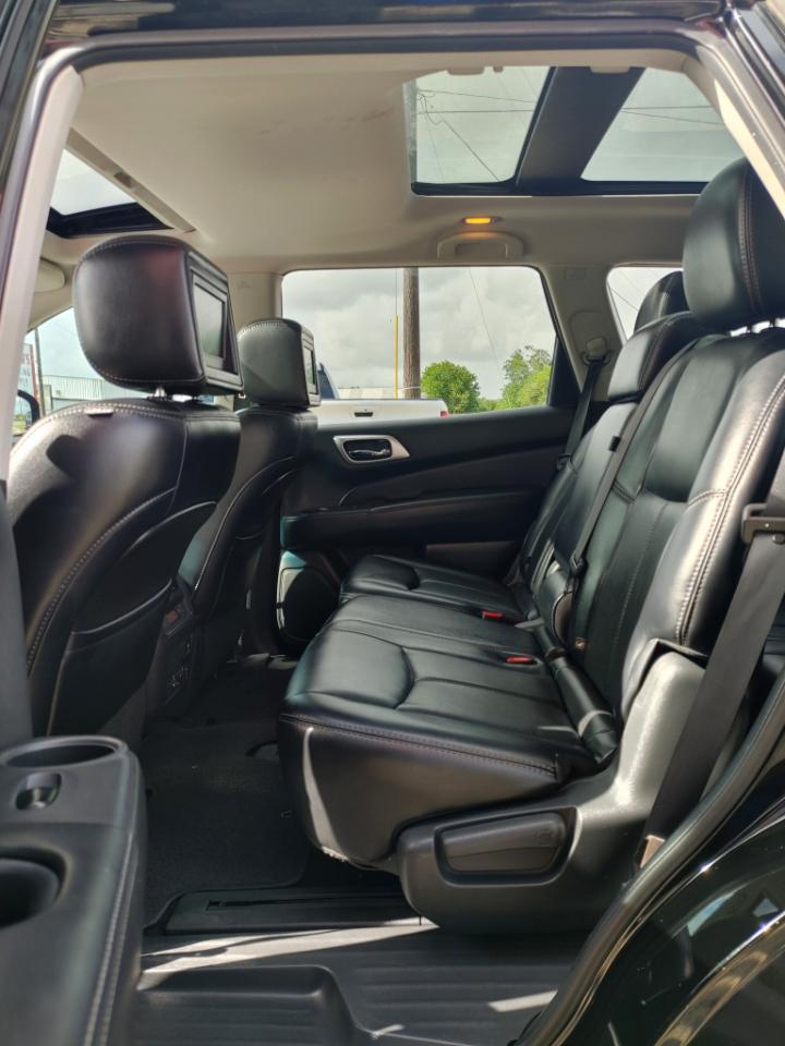 Nissan Pathfinder  2014