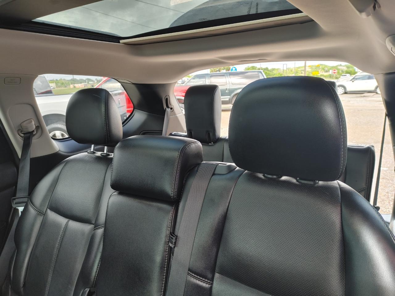 Nissan Pathfinder  2014