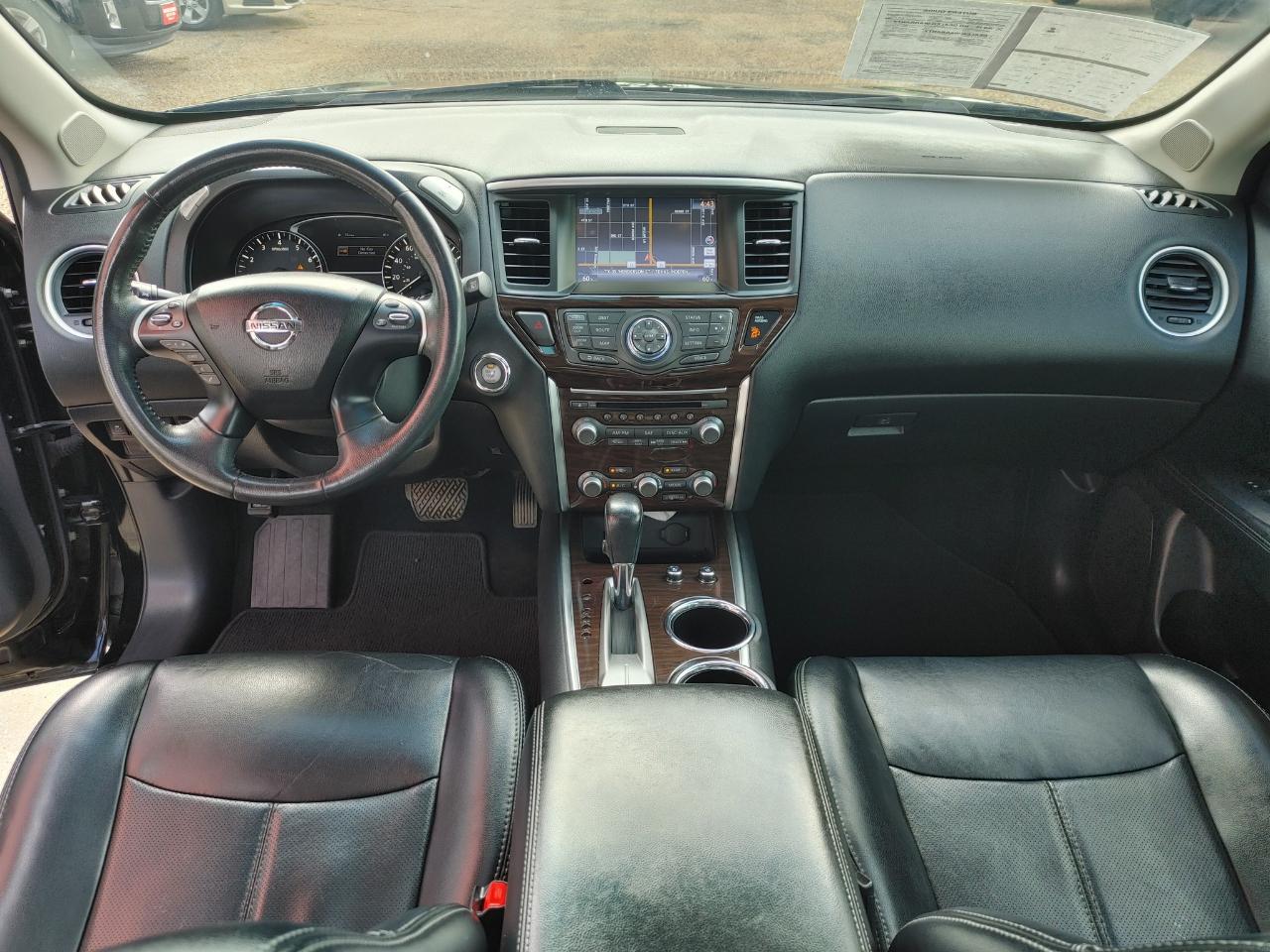 Nissan Pathfinder  2014