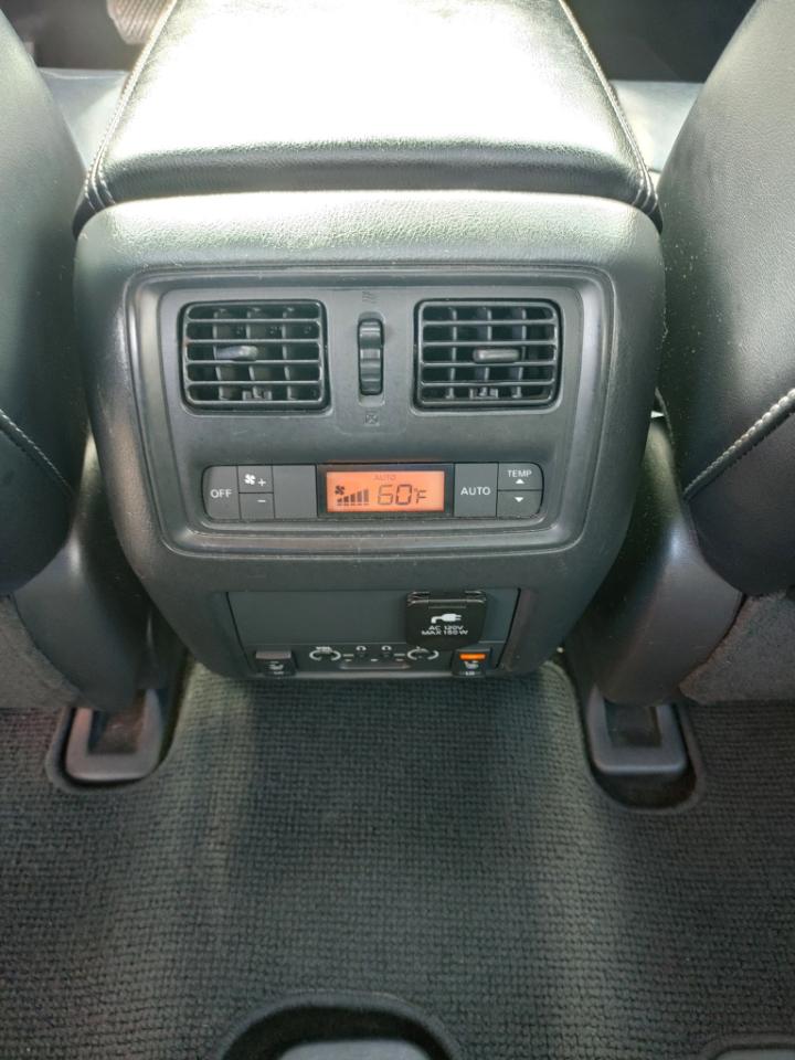 Nissan Pathfinder  2014