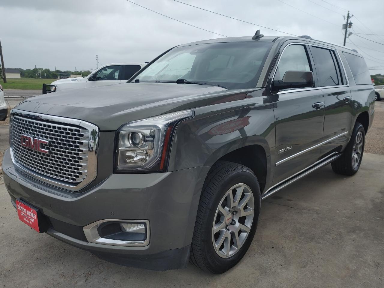 GMC Yukon XL  2017