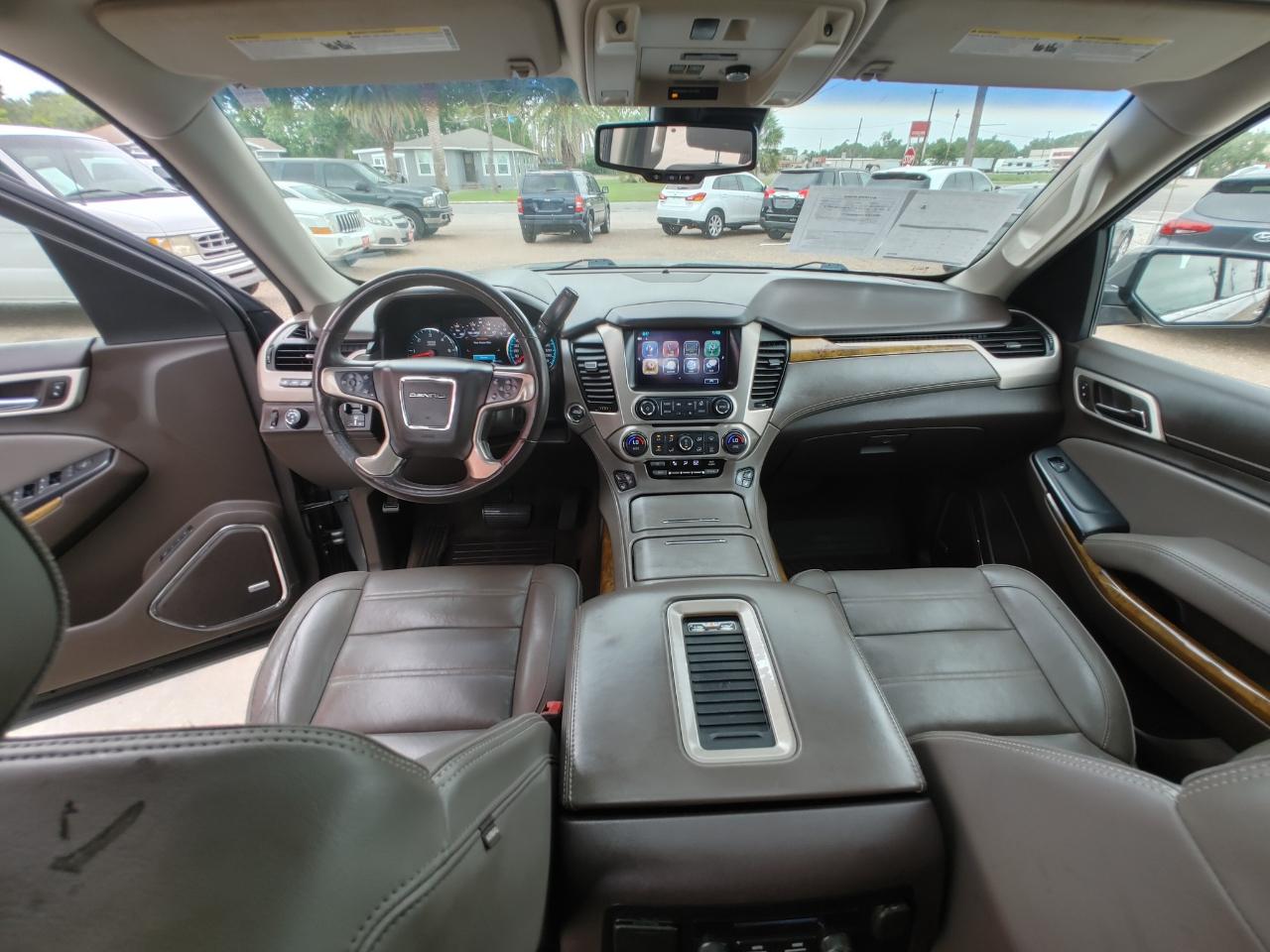 GMC Yukon XL  2017