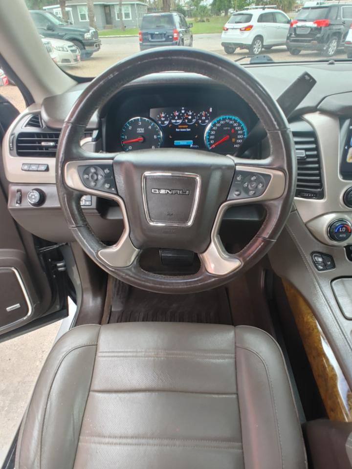 GMC Yukon XL  2017