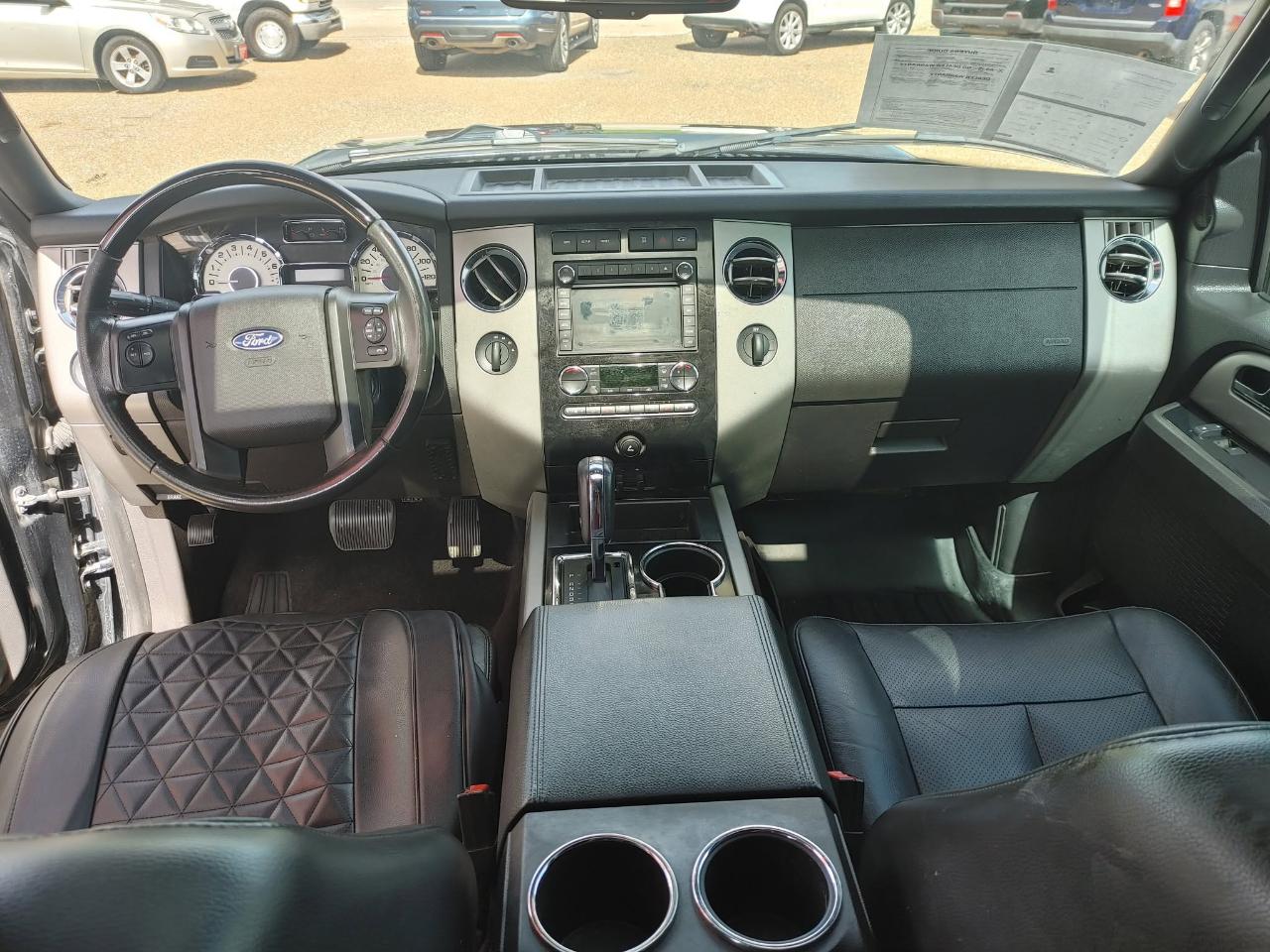 Ford Expedition  2014
