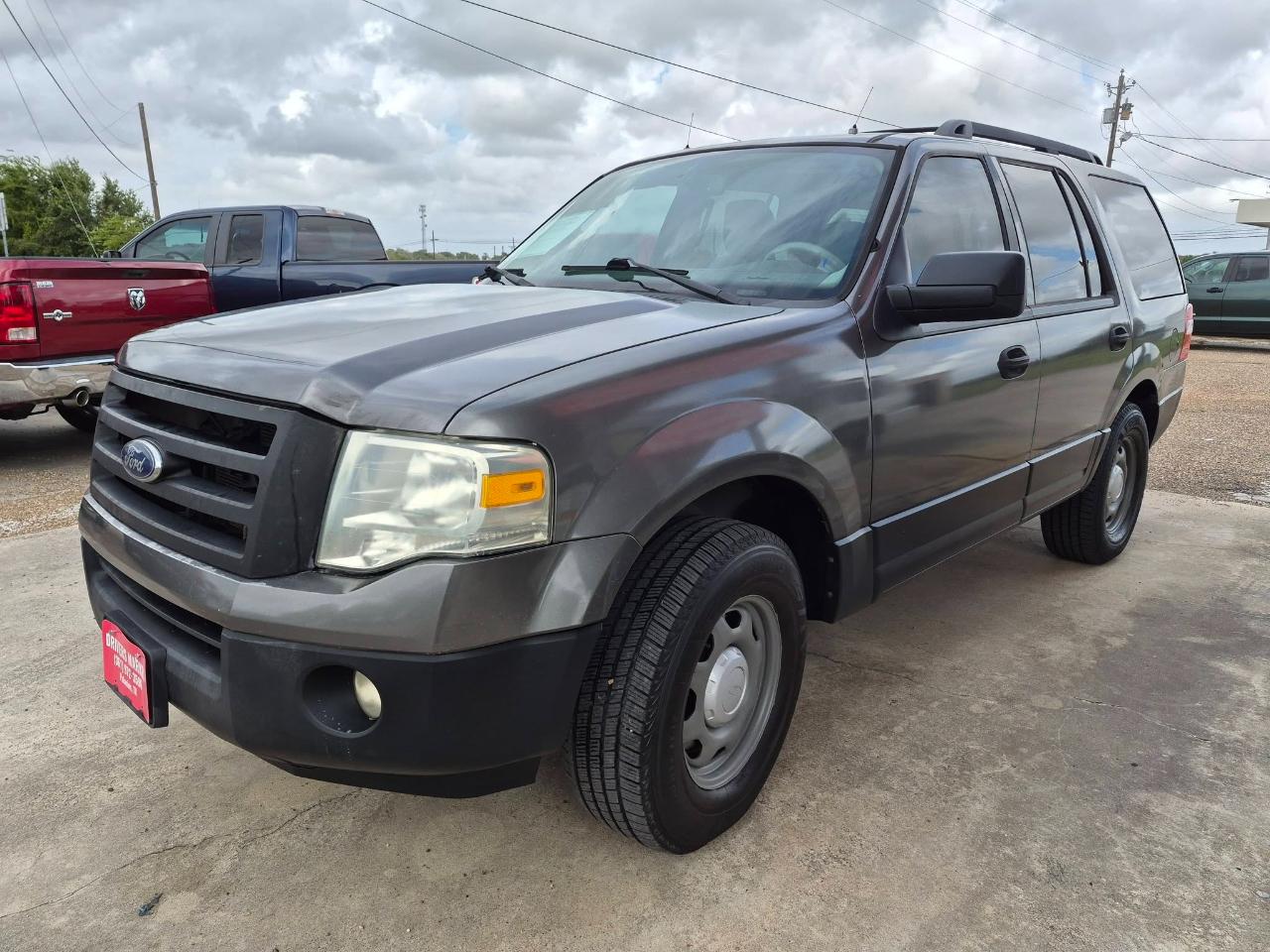 Ford Expedition  2010