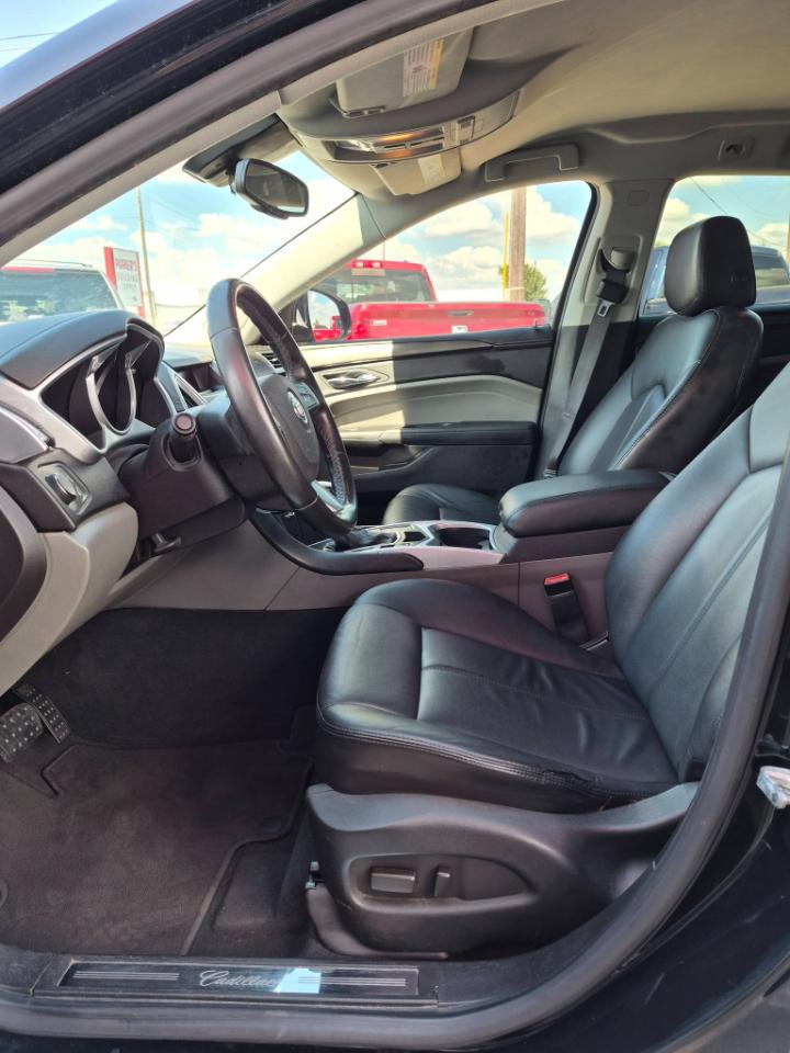 Cadillac SRX  2011