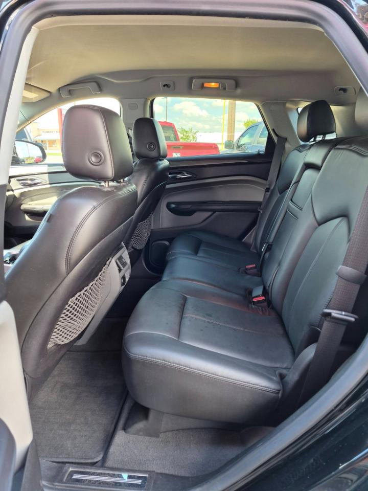 Cadillac SRX  2011