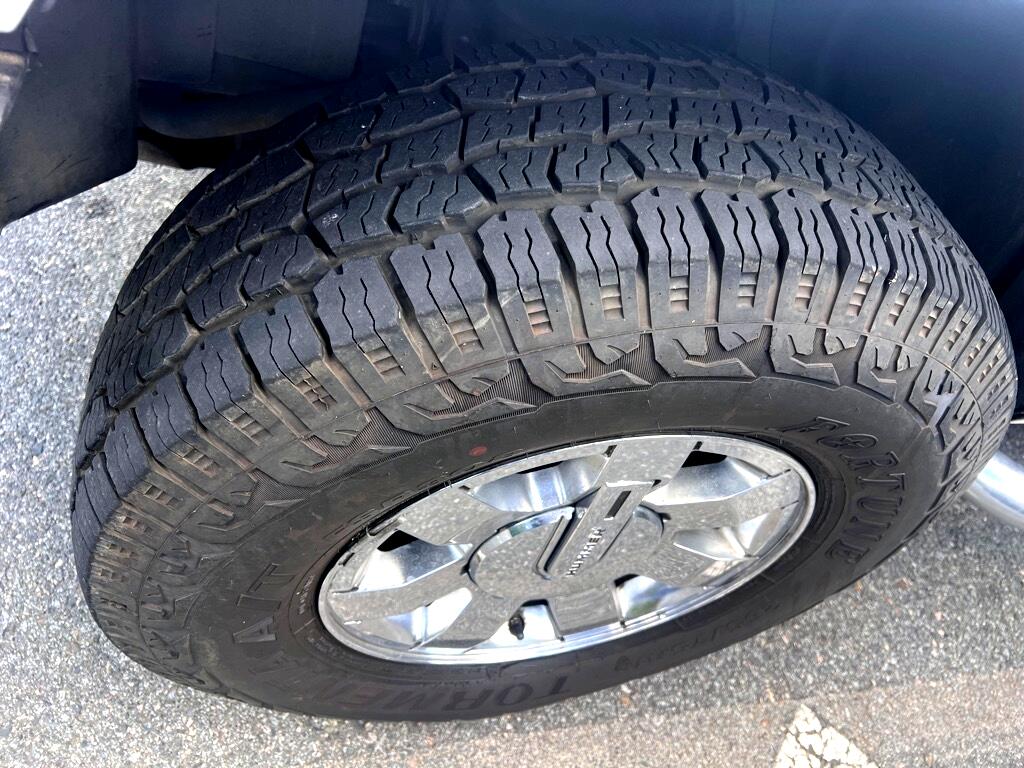 HUMMER H3 Base 2008