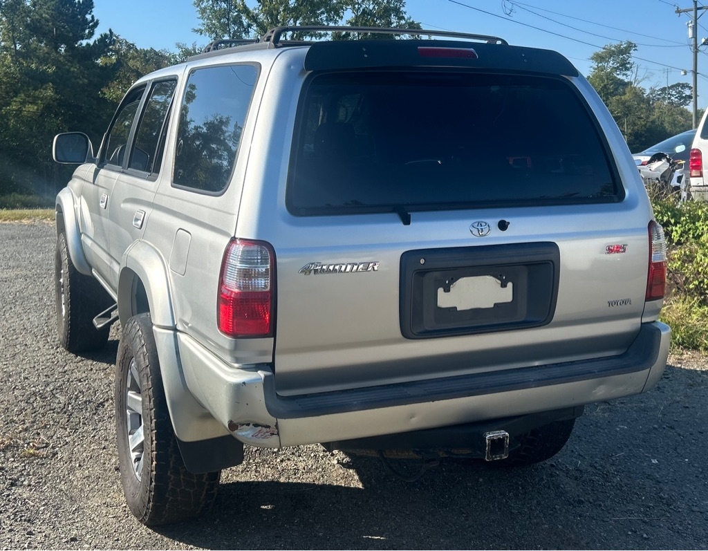Toyota 4Runner SR5 2WD 2001