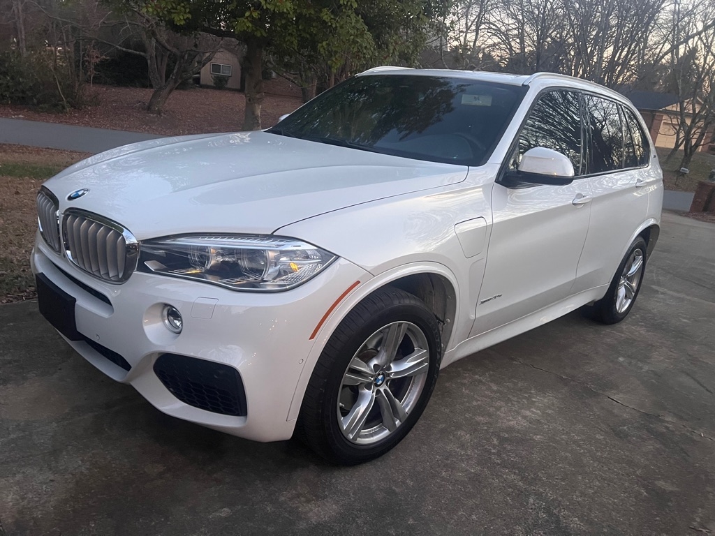 2017 BMW X5 xDrive40e's photo