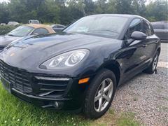 2017 Porsche Macan 