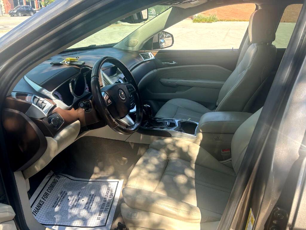 Cadillac SRX  2011