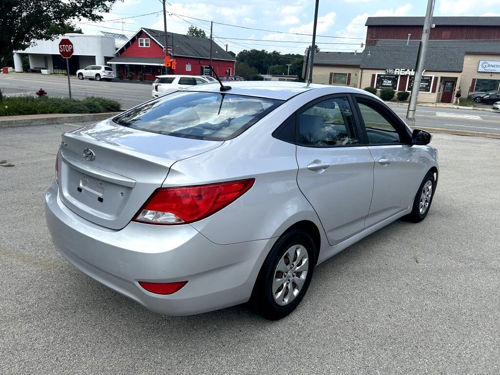 Hyundai Accent  2017 Hyundai Accent  2017