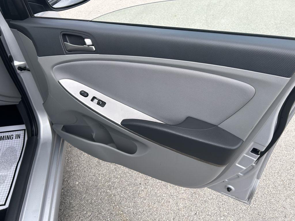 Hyundai Accent  2017